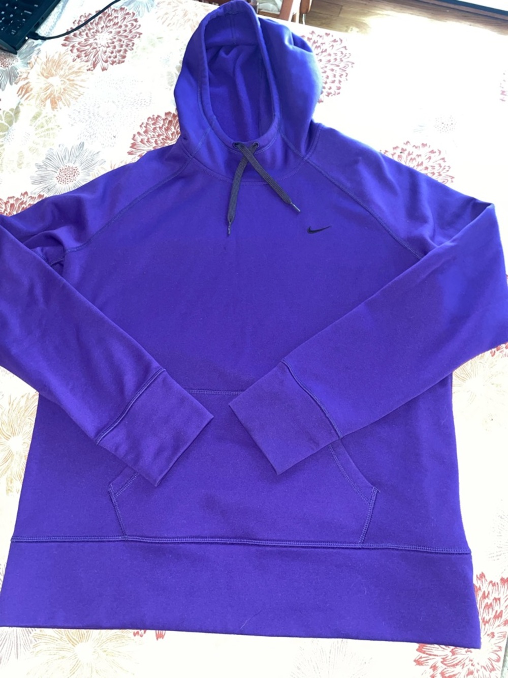 Nike Therma fit Cowel hoodie perfect condition women’s XL